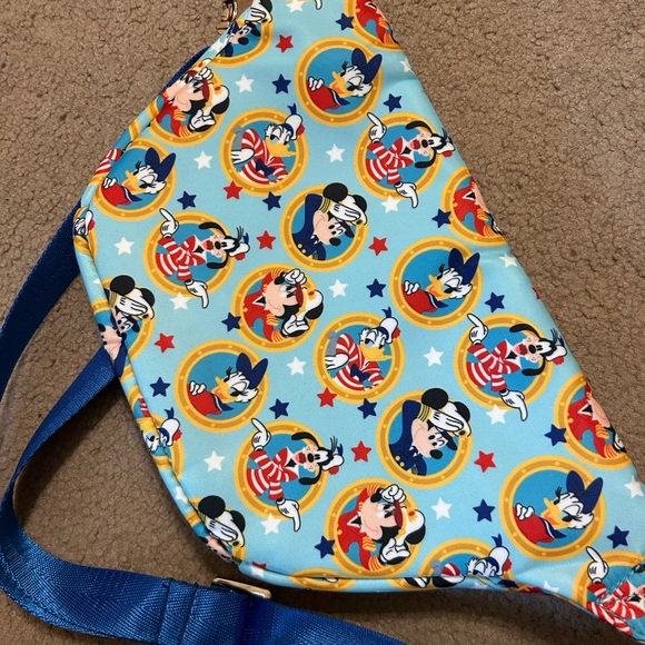 Little Sunflower Shop Disney Cruise Line Jumbo Fanny Pack - Picture 5 of 5